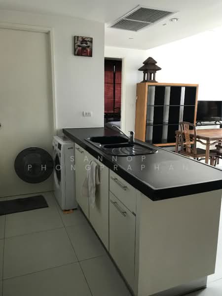 Manhattan Chidlom, Bangkok, 1032 Phetchaburi 32 Alley, Makkasan, Ratchathewi, Bangkok, 2 Bedrooms, 89 sqm, Condo For Rent, by Sannop Phongpraphan, 500363517 - DDproperty.com