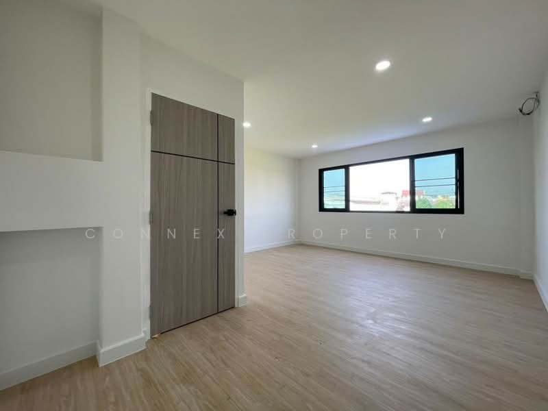 Sangaroon Niwet, Nonthaburi, Tiwanon, Tha-Sai, Muang Nonthaburi, Nonthaburi, 4 Bedrooms, 270 sqm, Townhouse For Sale, by Connex Property, 500363530 - DDproperty.com