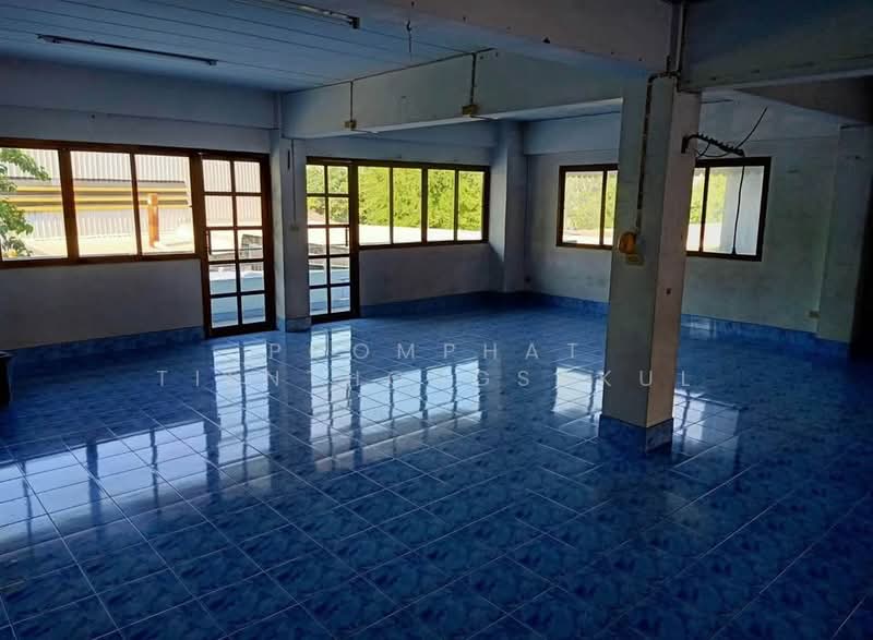 บ้าน 5-ห้องนอน, กรุงเทพ, ลาดพร้าว, กรุงเทพ, 1,500 ตร.ม., บ้านเดี่ยว ขาย, โดย Poomphat Tienthongsakul, 500363535 - DDproperty.com