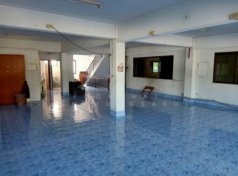 5-BR House, Bangkok, Lat Phrao, Bangkok, 5 Bedrooms, 1,500 sqm, Single Detached House For Sale, by Poomphat Tienthongsakul, 500363535 - DDproperty.com