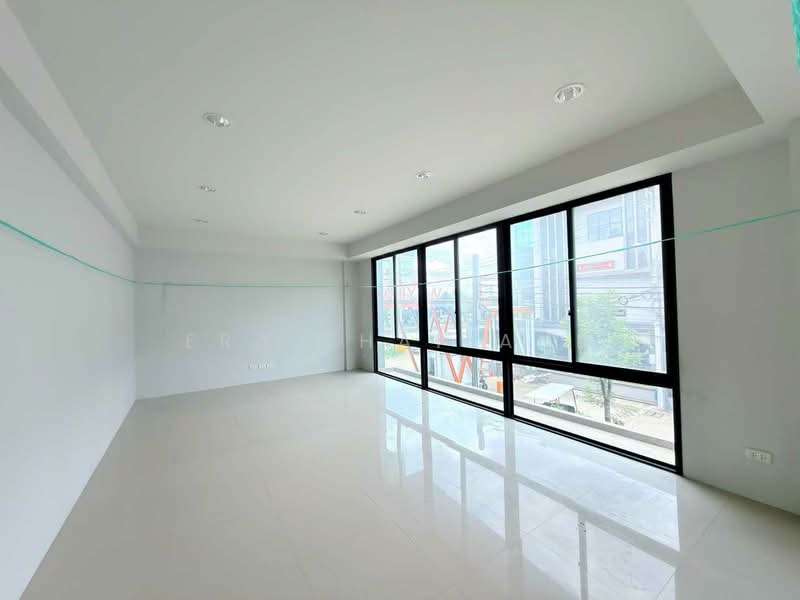 Wayra Biznet Romklao-Suvarnabhumi, Bangkok, 18-1 Romklao Road, Khlong Sam Prawet, Lat Krabang, Bangkok, Studio, 522 sqm, Townhouse For Sale, by ERA Thailand, 500363536 - DDproperty.com