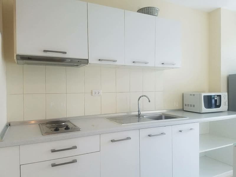 Life @ Sathorn 10, Bangkok, 48 Soi Sathorn 10, Sathorn Road, Silom, Bang Rak, Bangkok, 1 Bedroom, 41 sqm, Condo For Rent, by Sannop Phongpraphan, 500363550 - DDproperty.com