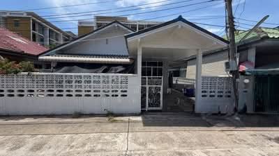ขาย - บ้านเดี่ยว 1 ชั้น 50 ตารางวา ลาดพร้าว 87 พร้อมอยู่, กรุงเทพ