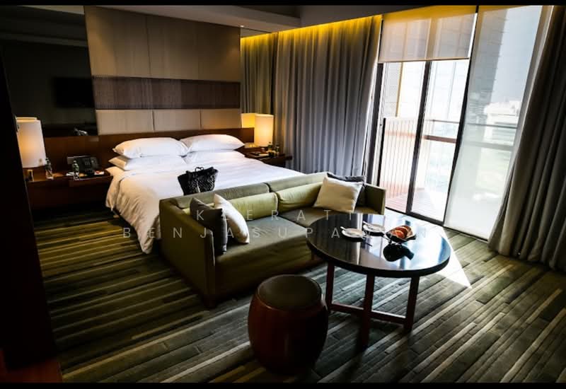 Hansar Rajdamri, Bangkok, 3-250 Soi Mahatlek Luang 2, Lumphini, Pathum Wan, Bangkok, 1 Bedroom, 62 sqm, Condo For Sale, by Keerati Benjasupawan, 500363556 - DDproperty.com