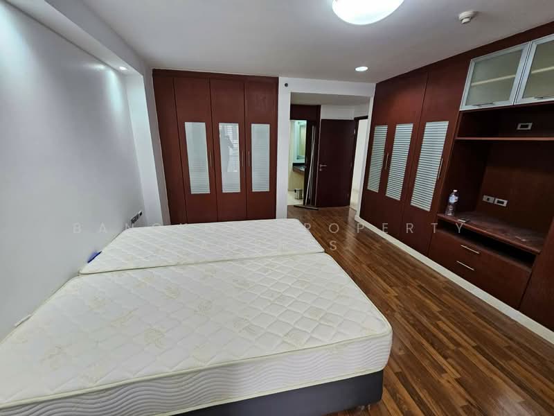 JJ Mansion, Bangkok, 24 Soi Sukhumvit 11, Khlongtoei Nua, Watthana, Bangkok, 3 Bedrooms, 200 sqm, Condo For Rent, by BANGKOK PROPERTY AGENTS, 500363569 - DDproperty.com