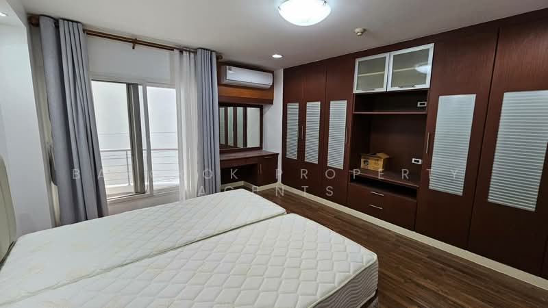 JJ Mansion, Bangkok, 24 Soi Sukhumvit 11, Khlongtoei Nua, Watthana, Bangkok, 3 Bedrooms, 199 sqm, Condo For Rent, by BANGKOK PROPERTY AGENTS, 500363600 - DDproperty.com