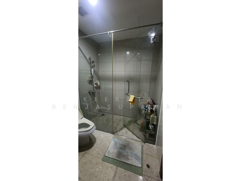 The Star Estate @ Narathiwas, Bangkok, 188 Naradhiwas Rajanagarindra Rd, Chong Nonsi, Yan Nawa, Bangkok, 1 Bedroom, 72 sqm, Condo For Sale, by Keerati Benjasupawan, 500363613 - DDproperty.com