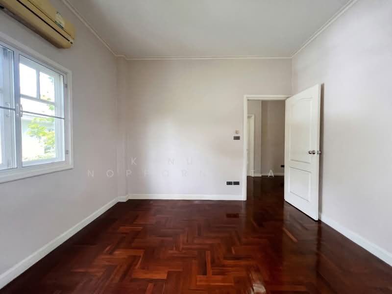 Neighborhome Watcharaphon, Bangkok, Sukhaphiban 5, Sam Wa Tawan Ok, Khlong Sam Wa, Bangkok, 3 Bedrooms, 304 sqm, Single Detached House For Sale, by Kanueng Noppornpitak, 500363622 - DDproperty.com