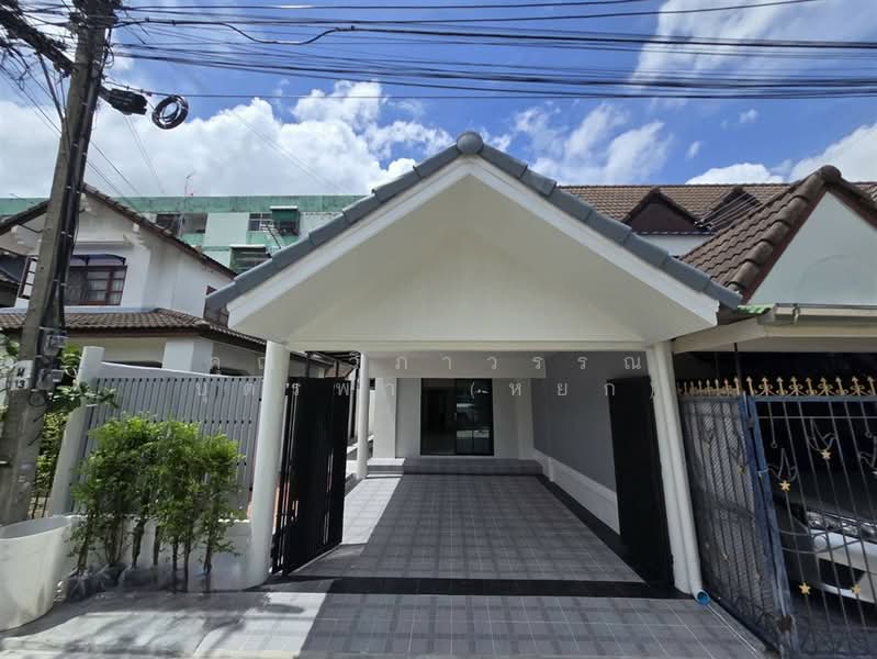 Chuan Chuen Bang Khen, Bangkok, Thung Song Hong, Lak Si, Bangkok, 2 Bedrooms, 120 sqm, Townhouse For Sale, by คุณ วิภาวรรณ บุตรพา (หยก), 500363632 - DDproperty.com
