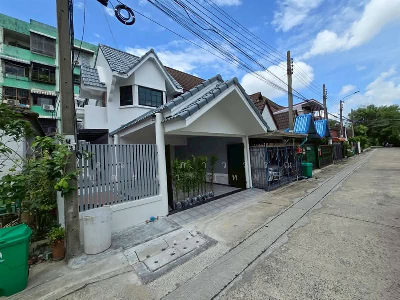 Chuan Chuen Bang Khen, Bangkok, Thung Song Hong, Lak Si, Bangkok, 2 Bedrooms, 120 sqm, Townhouse For Sale, by คุณ วิภาวรรณ บุตรพา (หยก), 500363632 - DDproperty.com