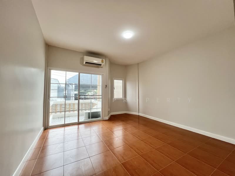 Baan Ruean Kaew, Bangkok, ลาดปลาเค้า, Chorake Bua, Lat Phrao, Bangkok, 2 Bedrooms, 21 sqm, Townhouse For Sale, by Connex Property, 500363633 - DDproperty.com