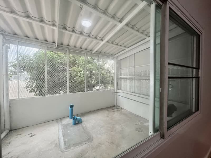 Baan Ruean Kaew, Bangkok, ลาดปลาเค้า, Chorake Bua, Lat Phrao, Bangkok, 2 Bedrooms, 21 sqm, Townhouse For Sale, by Connex Property, 500363633 - DDproperty.com