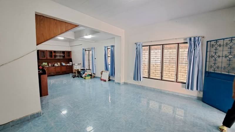 แฟมิลี่แลนด์ ชลบุรี, Chon Buri (Pattaya), Na Pa, Muang Chon Buri, Chon Buri (Pattaya), 3 Bedrooms, 100 sqm, Townhouse For Sale, by The Best Property เต้, 500363637 - DDproperty.com