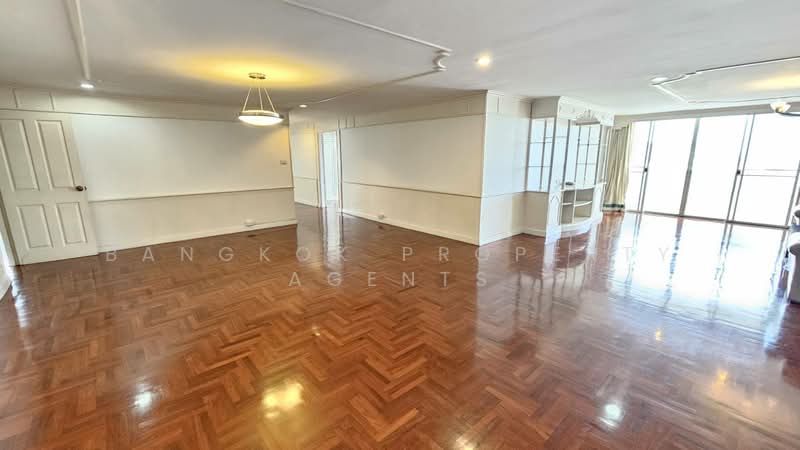 Le Chateau Mansion, Bangkok, 55 ซอยเอกมัย 12 ถนนสุขุมวิท 63 คลองตันเหนือ วัฒนา กทม, Khlong Tan Nua, Watthana, Bangkok, 3 Bedrooms, 250 sqm, Condo For Rent, by BANGKOK PROPERTY AGENTS, 500363642 - DDproperty.com