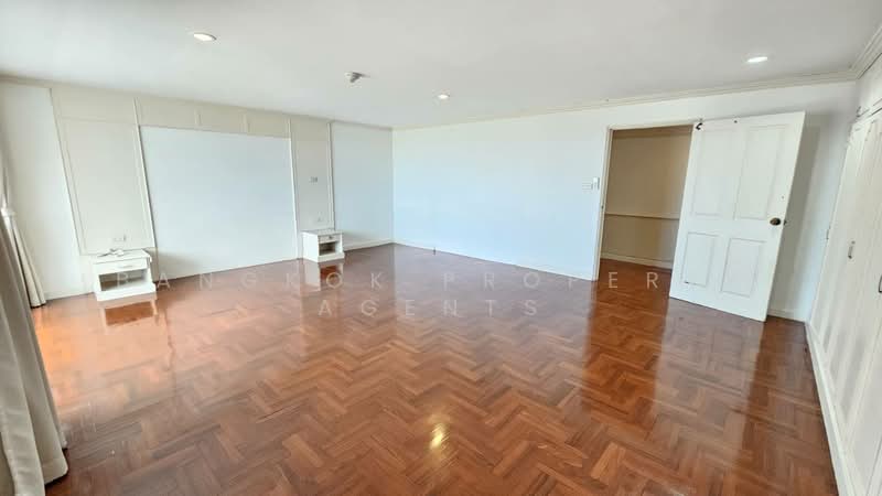 Le Chateau Mansion, Bangkok, 55 ซอยเอกมัย 12 ถนนสุขุมวิท 63 คลองตันเหนือ วัฒนา กทม, Khlong Tan Nua, Watthana, Bangkok, 3 Bedrooms, 250 sqm, Condo For Rent, by BANGKOK PROPERTY AGENTS, 500363642 - DDproperty.com