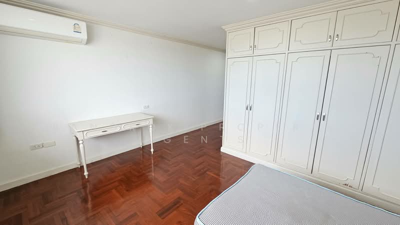Le Chateau Mansion, Bangkok, 55 ซอยเอกมัย 12 ถนนสุขุมวิท 63 คลองตันเหนือ วัฒนา กทม, Khlong Tan Nua, Watthana, Bangkok, 3 Bedrooms, 250 sqm, Condo For Rent, by BANGKOK PROPERTY AGENTS, 500363642 - DDproperty.com