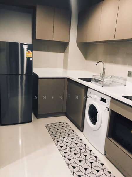 Life Ladprao, Bangkok, 992 Ladprao Road, Jom Phon, Chatuchak, Bangkok, 1 Bedroom, 35 sqm, Condo For Rent, by Agentbkk, 500363653 - DDproperty.com