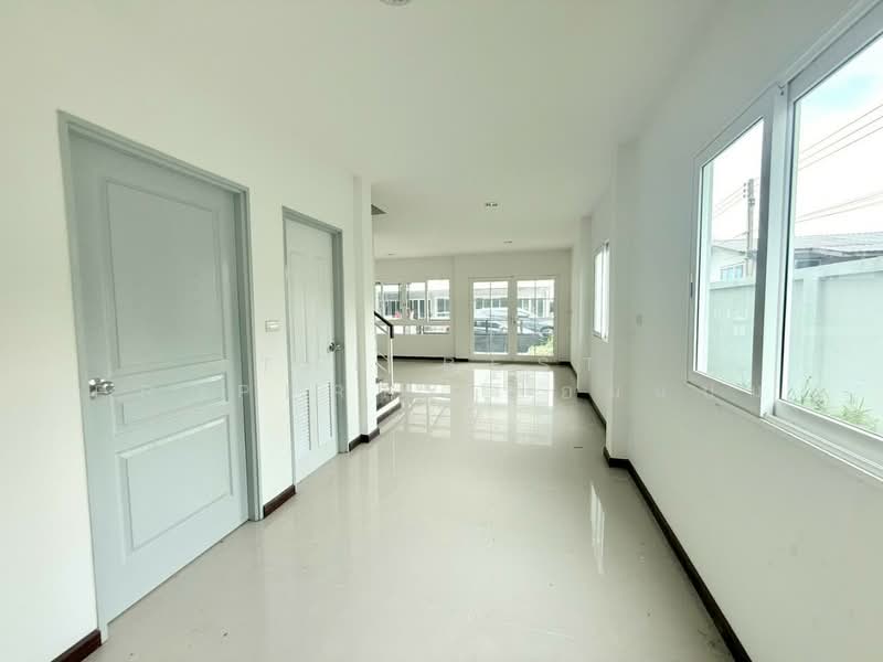 Suetrong Cozy Bangbuathong-340, Nonthaburi, Lahan, Bang Bua Thong, Nonthaburi, 3 Bedrooms, 145 sqm, Townhouse For Sale, by The Best Property ป๋อมแป๋ม, 500363658 - DDproperty.com