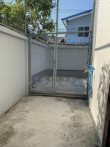 Two-story twin house, Charansanitwong 35, Bangkok, จรัลสนิทวงศ์, Bang Prom, Taling Chan, Bangkok, 4 Bedrooms, 120 sqm, Single Detached House For Sale, by Connex Property, 500363685 - DDproperty.com