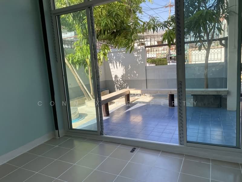 Two-story twin house, Charansanitwong 35, Bangkok, จรัลสนิทวงศ์, Bang Prom, Taling Chan, Bangkok, 4 Bedrooms, 120 sqm, Single Detached House For Sale, by Connex Property, 500363685 - DDproperty.com