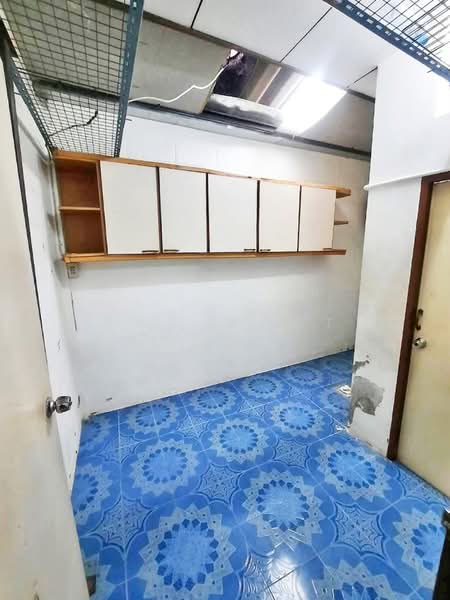 Klompirun Soi Kajonwit, Samut Prakan, Phraeksa Road, Soi Kajonwit, Phraeksa, Muang Samut Prakarn, Samut Prakan, 1 Bedroom, 100 sqm, Townhouse For Sale, by The Best Property รัตน์, 500363689 - DDproperty.com