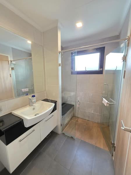 Supalai Essence Suanluang, Bangkok, Prawet, Bangkok, 5 Bedrooms, 243 sqm, Single Detached House For Rent, by Ulaiwan Boonsiri, 500363693 - DDproperty.com