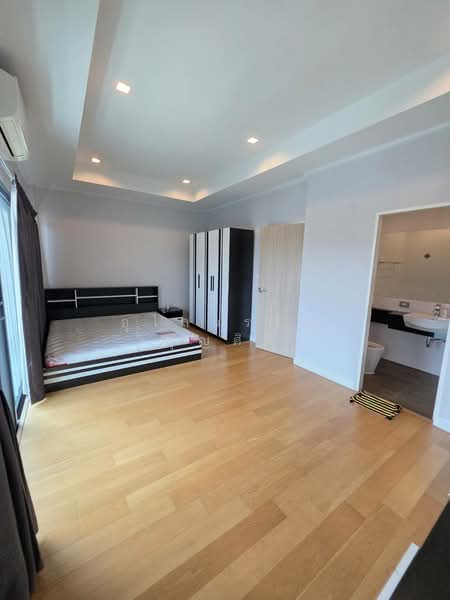Supalai Essence Suanluang, Bangkok, Prawet, Bangkok, 5 Bedrooms, 243 sqm, Single Detached House For Rent, by Ulaiwan Boonsiri, 500363693 - DDproperty.com