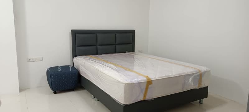 Lumpini Place Suanplu-Sathorn, Bangkok, 435-112 Suan Plu, Thung Maha Mek, Sathon, Bangkok, 2 Bedrooms, 62 sqm, Condo For Rent, by Eastblue Horizon, 500363698 - DDproperty.com