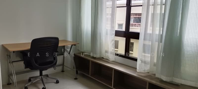 Lumpini Place Suanplu-Sathorn, Bangkok, 435-112 Suan Plu, Thung Maha Mek, Sathon, Bangkok, 2 Bedrooms, 62 sqm, Condo For Rent, by Eastblue Horizon, 500363698 - DDproperty.com