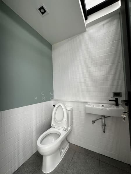 Townhome Rama 9 Soi 41, Bangkok, , Suan Luang, Bangkok, 3 Bedrooms, 180 sqm, Townhouse For Sale, by Connex Property, 500363715 - DDproperty.com