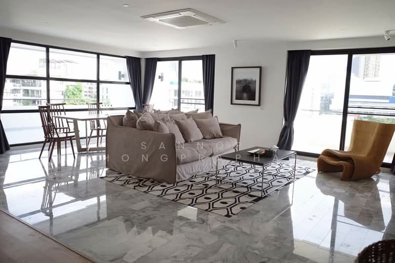 Lily House Mansion, Bangkok, 209 Soi Sukhumvit 31, Khlong Tan Nua, Watthana, Bangkok, 3 Bedrooms, 300 sqm, Apartment For Rent, by Sannop Phongpraphan, 500363717 - DDproperty.com