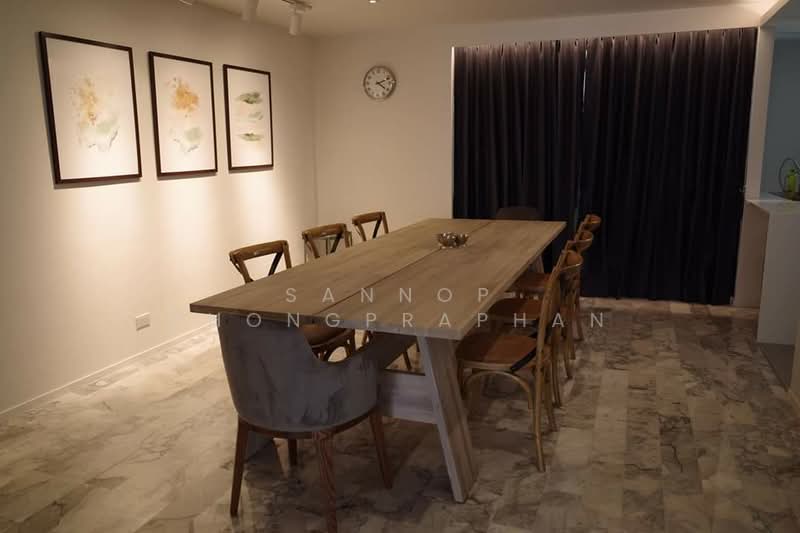 Lily House Mansion, Bangkok, 209 Soi Sukhumvit 31, Khlong Tan Nua, Watthana, Bangkok, 3 Bedrooms, 300 sqm, Apartment For Rent, by Sannop Phongpraphan, 500363717 - DDproperty.com