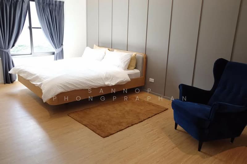 Lily House Mansion, Bangkok, 209 Soi Sukhumvit 31, Khlong Tan Nua, Watthana, Bangkok, 3 Bedrooms, 300 sqm, Apartment For Rent, by Sannop Phongpraphan, 500363717 - DDproperty.com