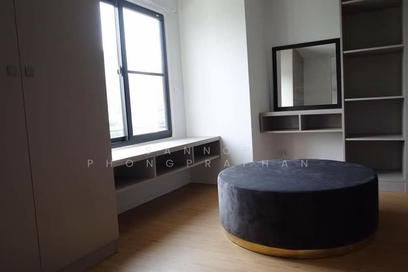 Lily House Mansion, Bangkok, 209 Soi Sukhumvit 31, Khlong Tan Nua, Watthana, Bangkok, 3 Bedrooms, 300 sqm, Apartment For Rent, by Sannop Phongpraphan, 500363717 - DDproperty.com