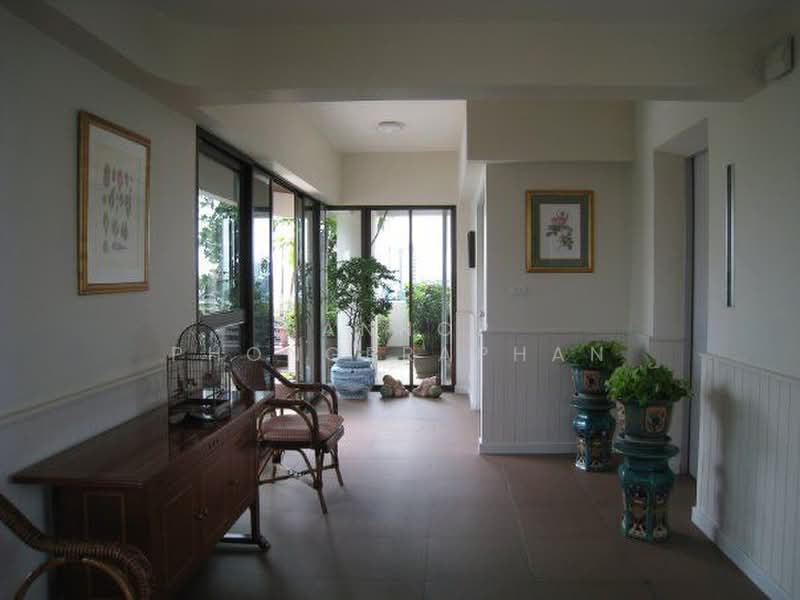 Anna Villa Sukhumvit 40 : อันนา วิลล่า สุขุมวิท 40, กรุงเทพ, 4 ซอยสุขุมวิท 40, พระโขนง, คลองเตย, กรุงเทพ, 300 ตร.ม., อพาร์ทเมนท์ ให้เช่า, โดย Sannop Phongpraphan, 500363745 - DDproperty.com