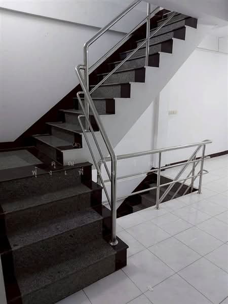 อาคารพาณิชย์ 4 ชั้น 23.2 ตร.ว. อาคารพาณิชย์ ใกล้เงินติดล้อ สาขาลาดพร้าว ซอยลาดพร้าว80 แยก2, Bangkok, ถนนลาดพร้าว, Wang Thonglang, Bangkok, , 150 sqm, Shophouse For Sale, by คุณ ปิยวัฒน์ ฟุ้งเฟื่อง (วัฒ), 500363757 - DDproperty.com