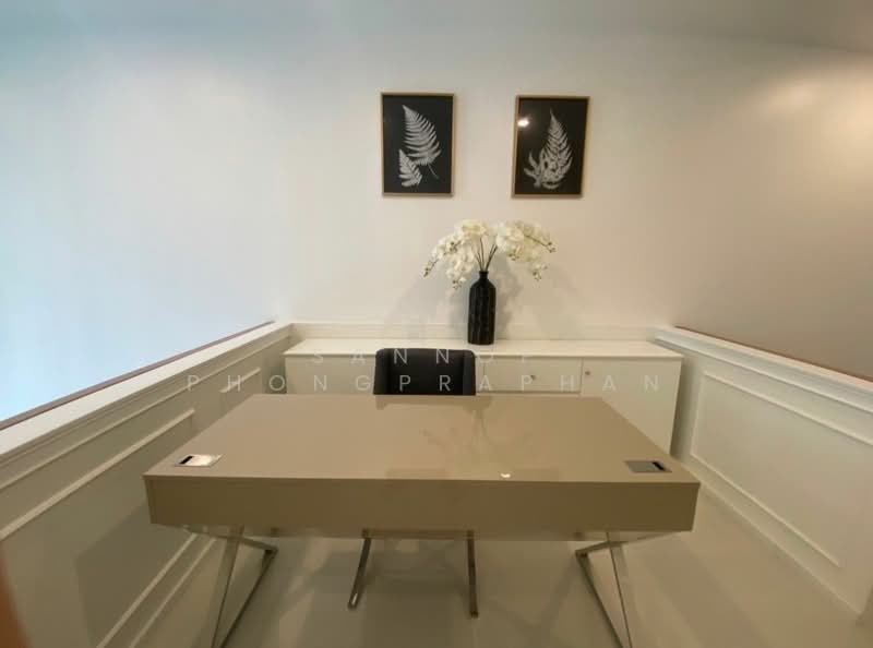 The Empire Place, Bangkok, 88 Narathiwatratchanakharin Road, Thung Maha Mek, Sathon, Bangkok, 2 Bedrooms, 120 sqm, Condo For Rent, by Sannop Phongpraphan, 500363774 - DDproperty.com