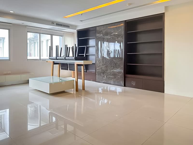 Witthayu Complex, Bangkok, 1673 New Petchaburi Road, Makkasan, Ratchathewi, Bangkok, 3 Bedrooms, 155 sqm, Condo For Sale, by ชิสา โพธิ์บุญ, 500363806 - DDproperty.com