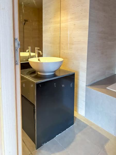 Witthayu Complex, Bangkok, 1673 New Petchaburi Road, Makkasan, Ratchathewi, Bangkok, 3 Bedrooms, 155 sqm, Condo For Sale, by ชิสา โพธิ์บุญ, 500363806 - DDproperty.com