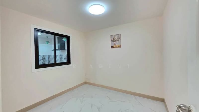RATTANATHIBET VILLAGE, Nonthaburi, Bang Bua Thong, Nonthaburi, 4 Bedrooms, 135 sqm, Semi-Detached House (Twin House) For Sale, by NR AGENT, 500363807 - DDproperty.com