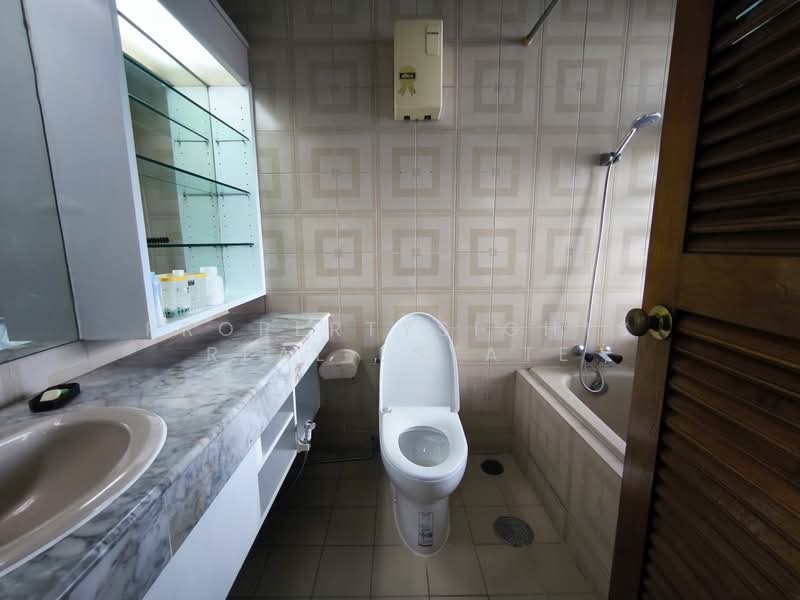 Mano Tower, Bangkok, Soi Sukhumvit 39, Khlong Tan Nua, Watthana, Bangkok, 4 Bedrooms, 200 sqm, Condo For Rent, by PROPERTYSIGHTS REAL ESTATE, 500363811 - DDproperty.com