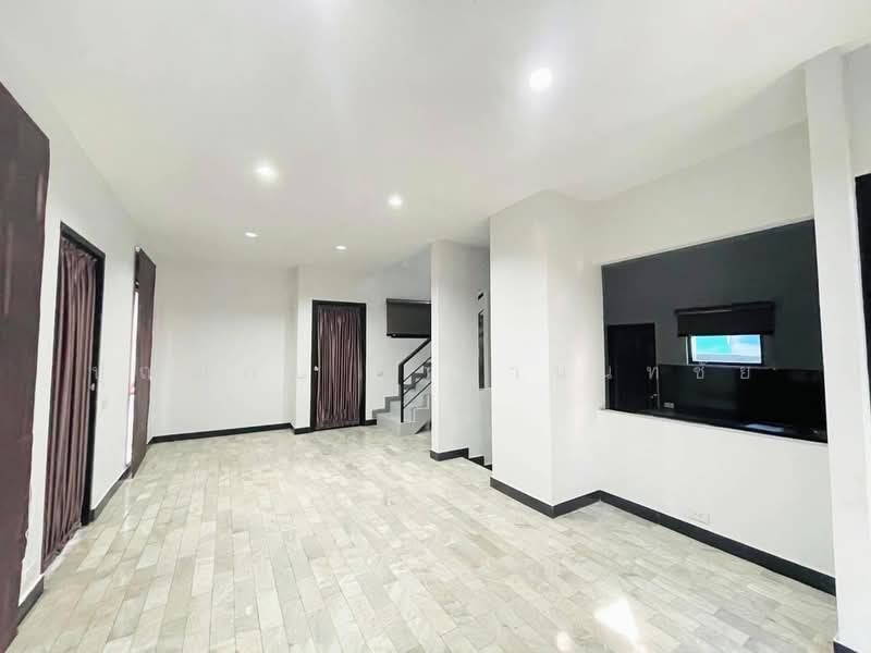 Baan Saeng Arun, Bangkok, Soi 28 Intersection Soi 28 Intersection 3-1, Dok Mai, Prawet, Bangkok, 3 Bedrooms, 150 sqm, Single Detached House For Sale, by ปุณณภา นารานนทชัย, 500363813 - DDproperty.com