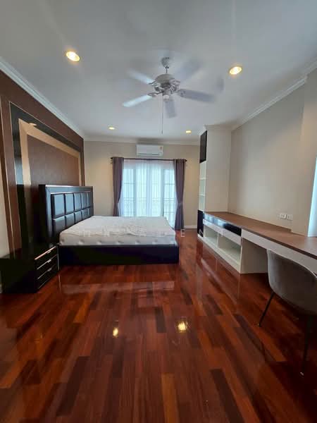 Fantasia Villa 4, Bangkok, Soi Bangna-Trad 33, Bang Na, Bangkok, 4 Bedrooms, 350 sqm, Single Detached House For Sale, by NR AGENT, 500363831 - DDproperty.com