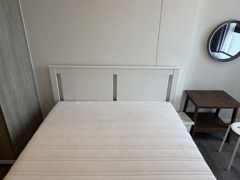 Whizdom Essence, Bangkok, 5 Piyabutr 1 Alley, Bang Chak, Phra Khanong, Bangkok, 1 Bedroom, 34 sqm, Condo For Rent, by Agentbkk, 500363856 - DDproperty.com