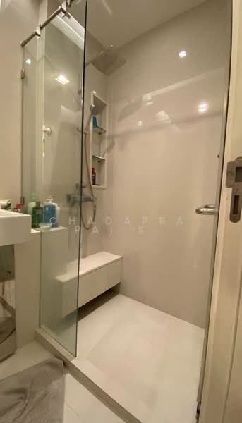 Equinox Phahol Vibha, Bangkok, 345 Paholyothin Road, Jom Phon, Chatuchak, Bangkok, 1 Bedroom, 39 sqm, Condo For Rent, by Chadaprapai S., 500363867 - DDproperty.com