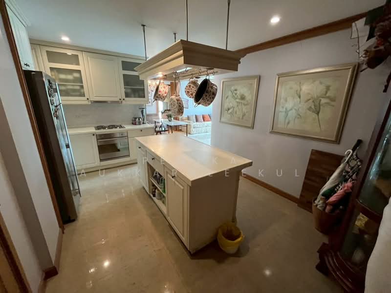 Navin Court, Bangkok, 63 Soi Ruamrudee 3, Lumphini, Pathum Wan, Bangkok, 7 Bedrooms, 419 sqm, Condo For Sale, by Pemika Aukkaraleekul, 500364009 - DDproperty.com