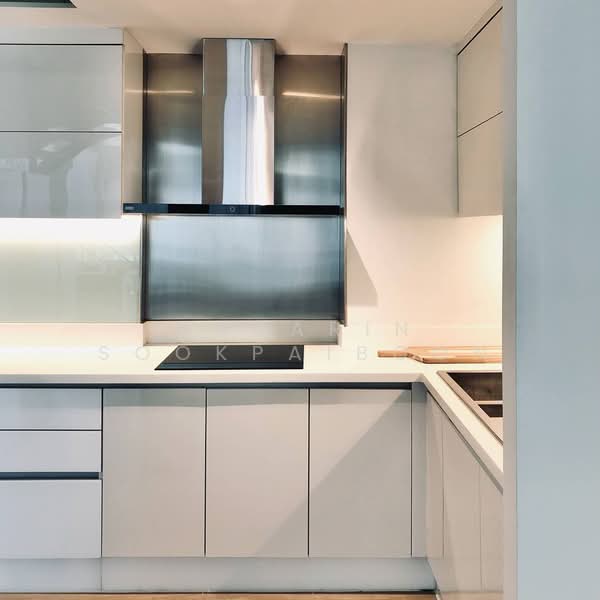 The Rajdamri, Bangkok, Ratchadamri Road, Lumphini, Pathum Wan, Bangkok, 2 Bedrooms, 132 sqm, Condo For Rent, by Nakarin Sookpaiboon, 500364017 - DDproperty.com