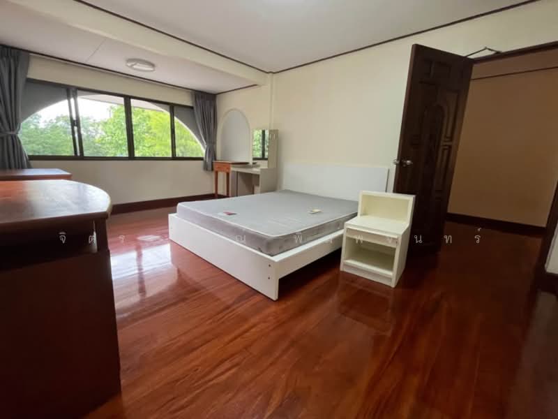 Panya Pattanakarn Village, Bangkok, Soi Phatthanakarn 30, Suan Luang, Bangkok, 7 Bedrooms, 400 sqm, Single Detached House For Rent, by จิตราภรณ์ พิมพ์จันทร์, 500364054 - DDproperty.com