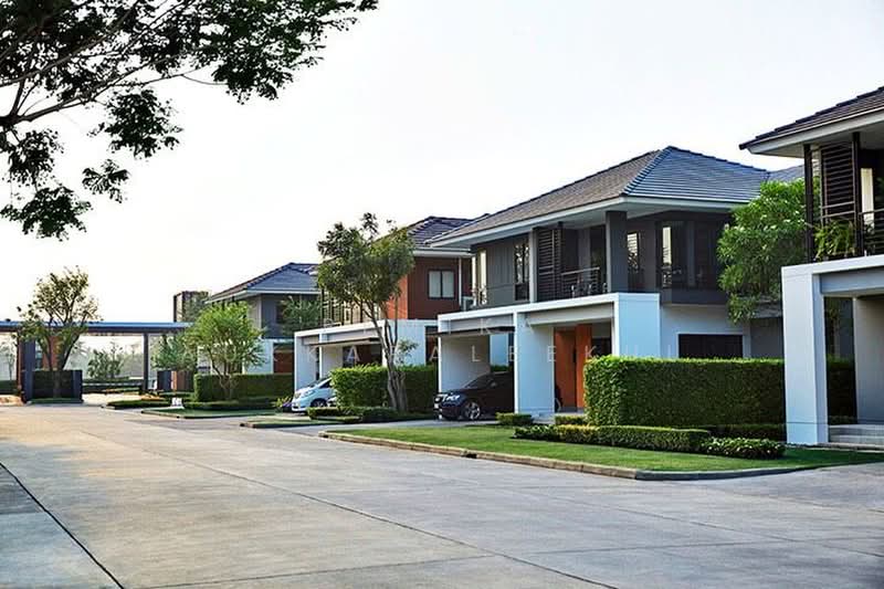 Setthasiri Charun-Pinklao, Bangkok, Lieb Tangrotfai Road, Bang Khun Non, Bangkok Noi, Bangkok, 4 Bedrooms, 245 sqm, Single Detached House For Sale, by Pemika Aukkaraleekul, 500364075 - DDproperty.com