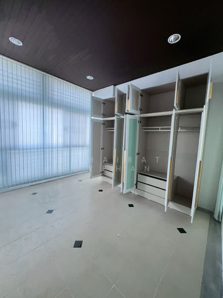 Baan Klang Muang Urbanion Rama 9-Ladprao, Bangkok, Soi Ladprao 84, Ladprao Road, Wang Thonglang, Bangkok, 3 Bedrooms, 180 sqm, Townhouse For Rent, by Hathairat Rookphan , 500364131 - DDproperty.com